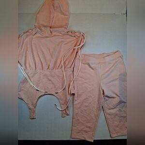 Capsule Set Hoodie & Shorts Size L/M